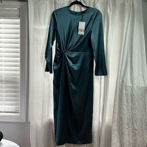 Zara satin effects dress /medium
